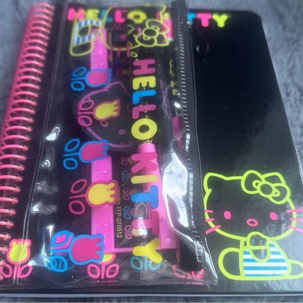 Hello kitty notebook